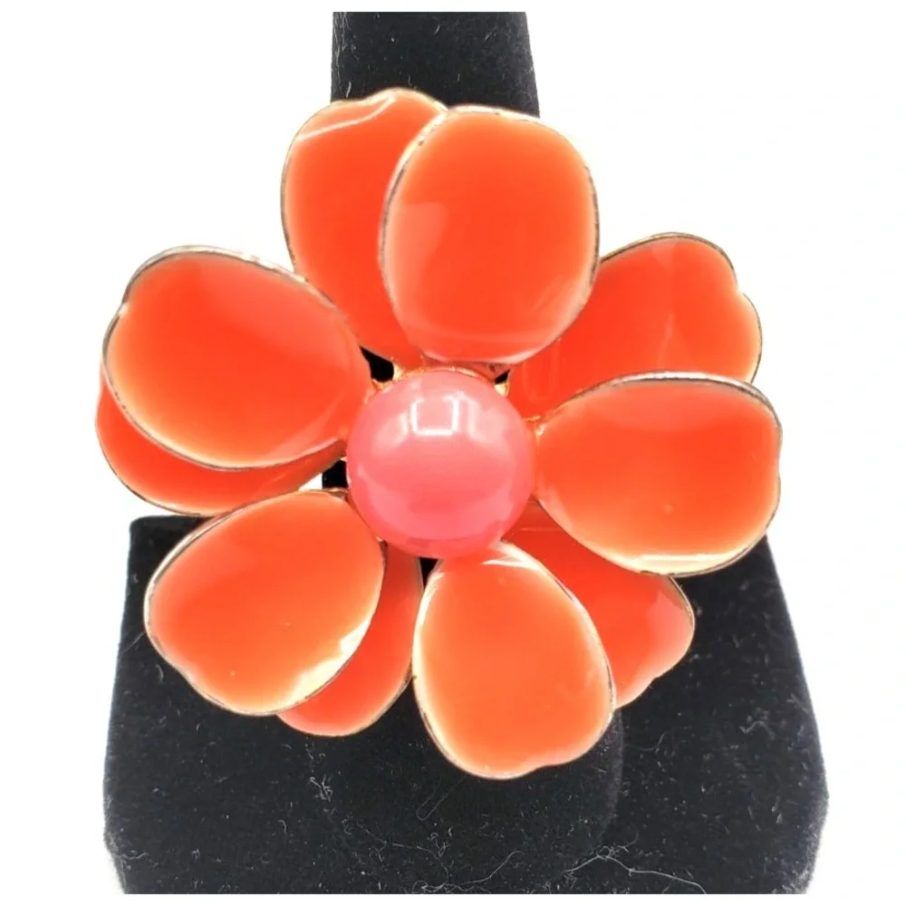 Vintage Large Hippie Mod Daisy Flower Ring Orange Pink Enamel Size 7.5